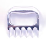 Garfo Garra de Urso em Alumínio Fundido com Base em Madeira