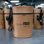 Mateira Sintético 1 Litro Personalizada Bolsa Chimarrão Com Zíper e Forro Interno Atacado Brindes Impressão Digital