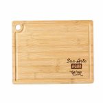tábua de corte retangular em bambu com canaleta personalizada a laser para churrasco e cozinha